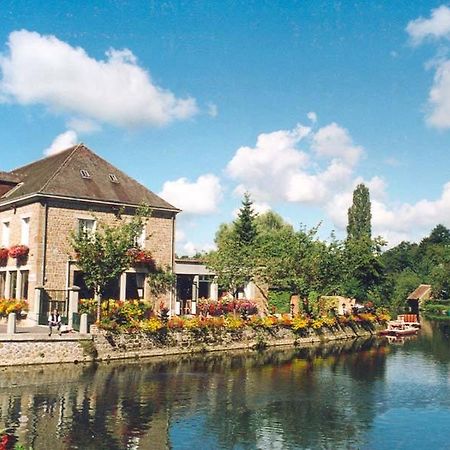 Le Lion Verd Putanges-le-Lac Exterior photo